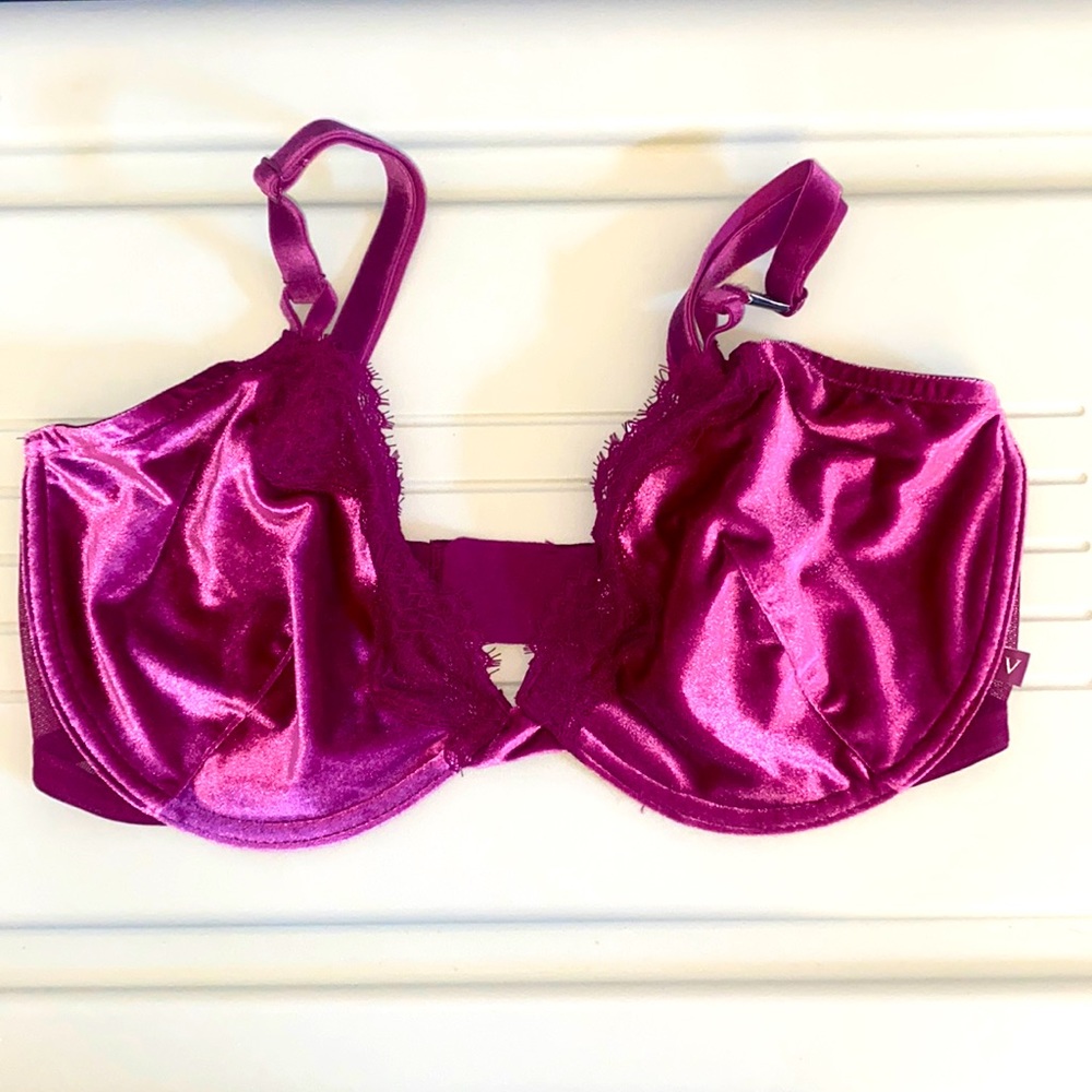 NWT Red Wine Velvet Unlined Demi VS Bra 36DDD